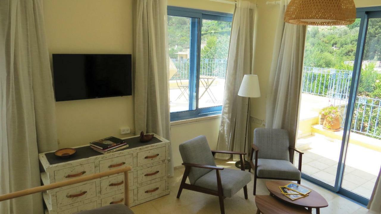 Artsea Studio Apartment With Sea View Ein Hod Екстер'єр фото